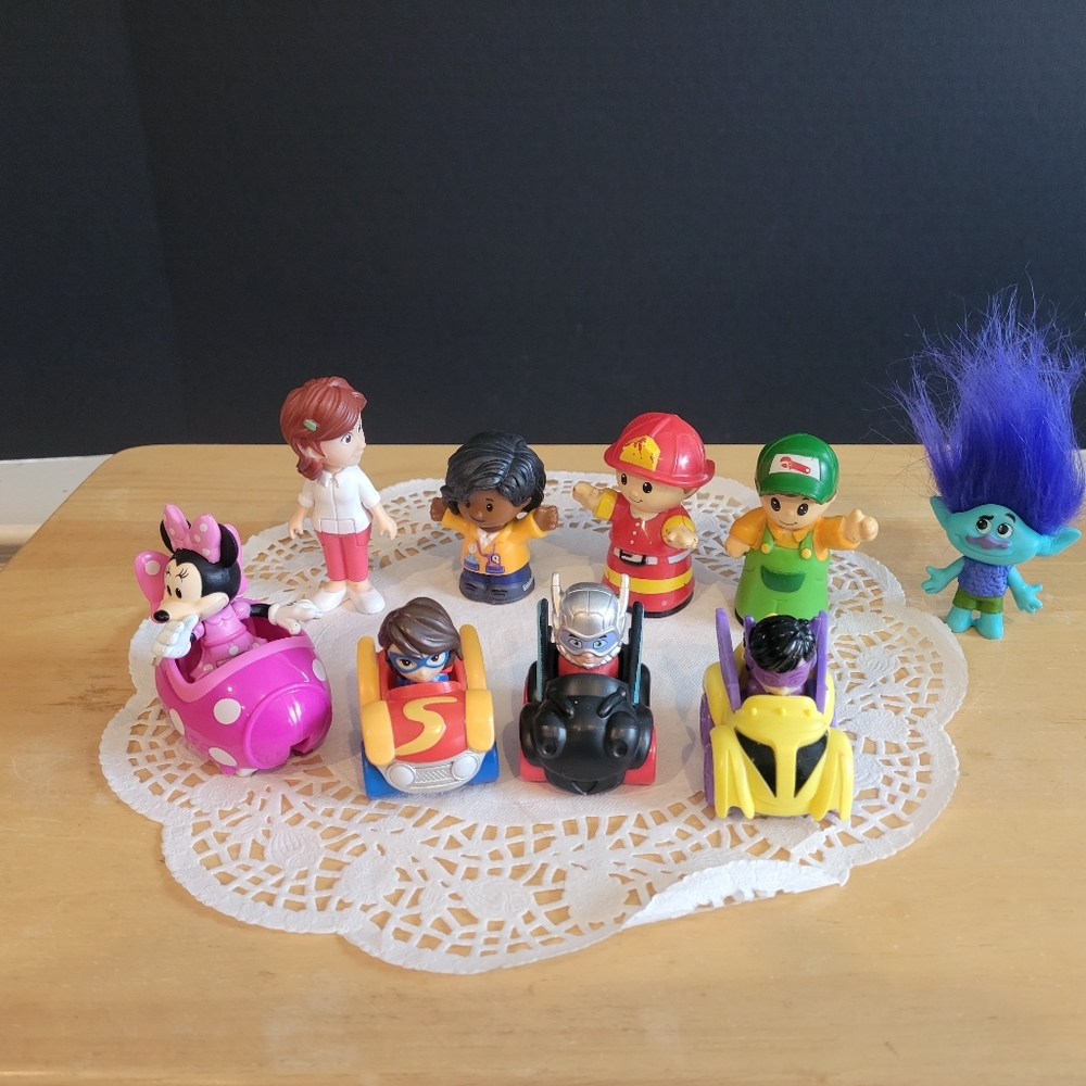 Assorted Lot of Fisher-Price  Figures & Friends